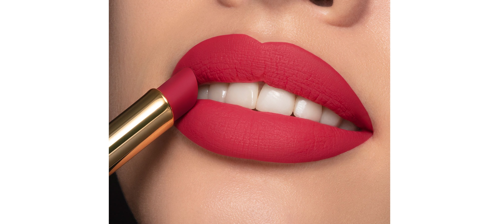 Lipistick Main Banner